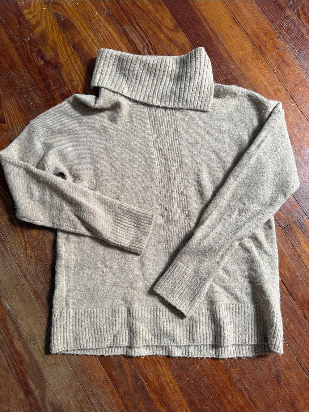 Banana Republic Beige Turtleneck Sweater